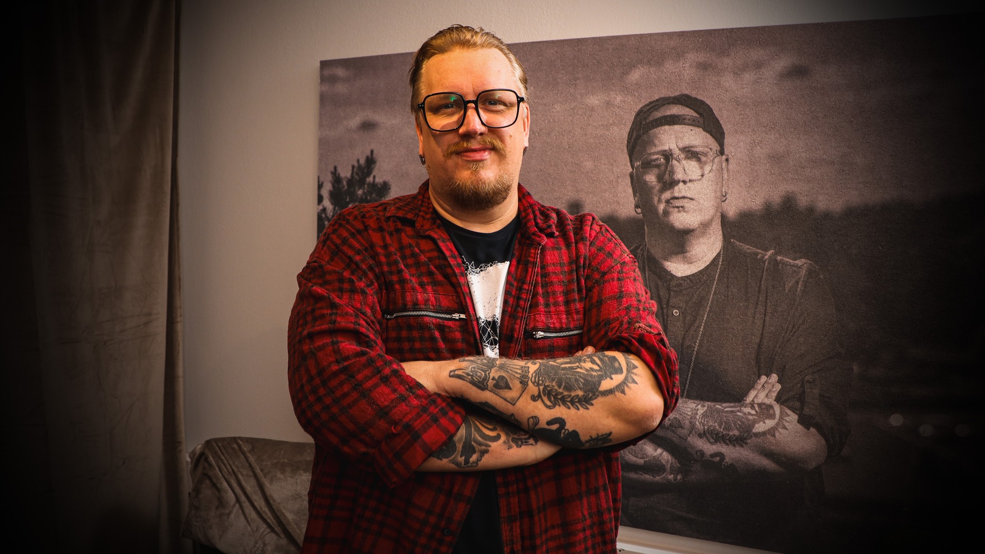 Arttu Wiskarin kotistudiossa