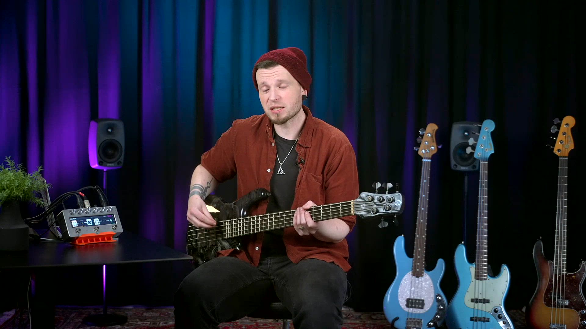 Bassosoundi moderniin metalliin